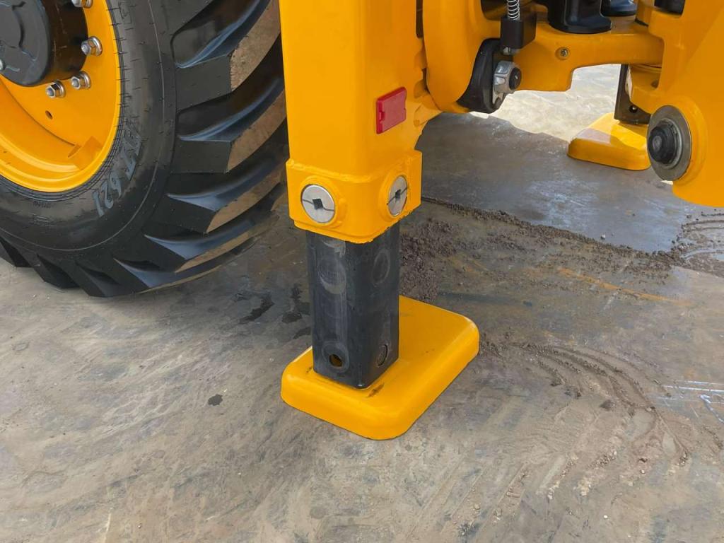 JCB 3DX 4WD hammerlines Photo 19