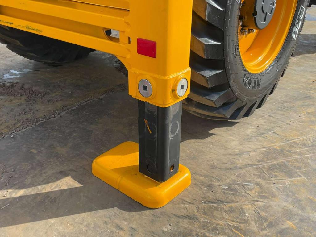 JCB 3DX 4WD hammerlines Photo 20