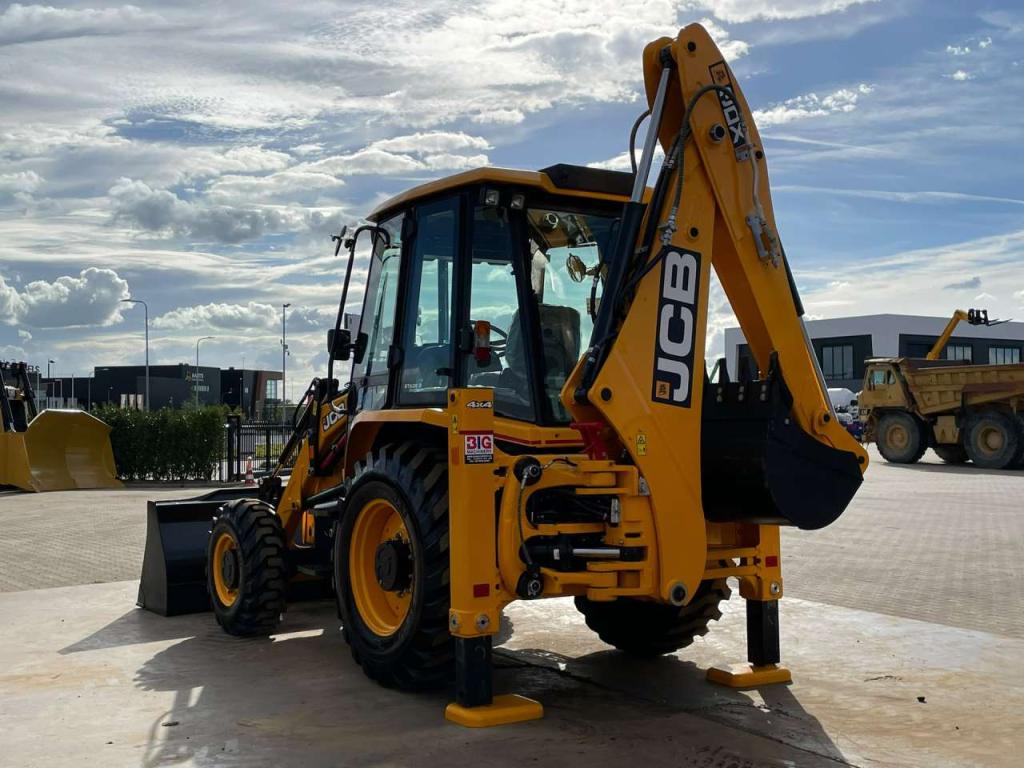 JCB 3DX 4WD hammerlines Photo 3