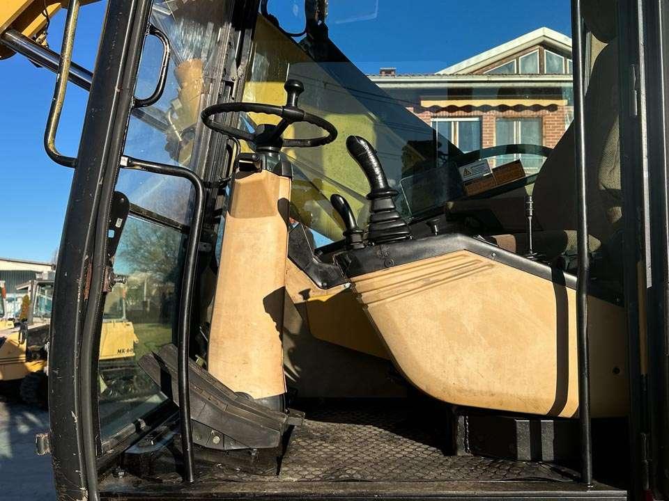 Caterpillar M315 Photo 14