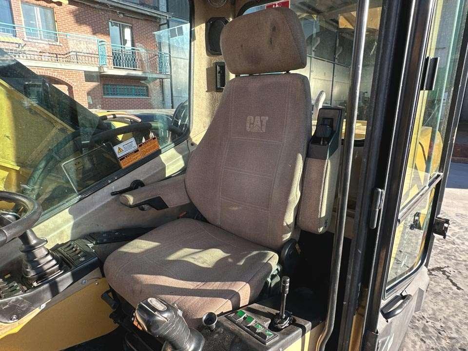 Caterpillar M315 Photo 15