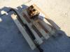 Hydraulic pump for Caterpillar 955L Photo 5 thumbnail