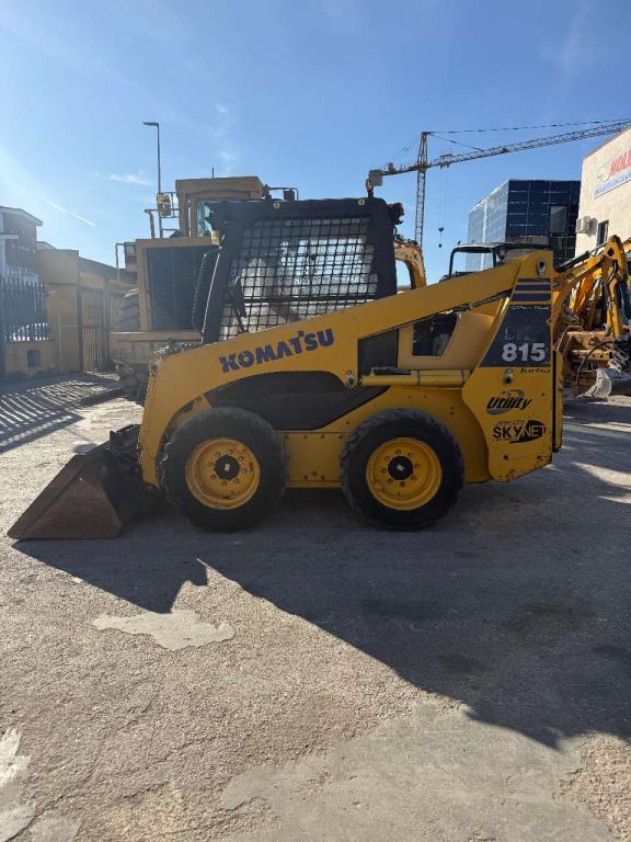 Komatsu SK815 Turbo Photo 3