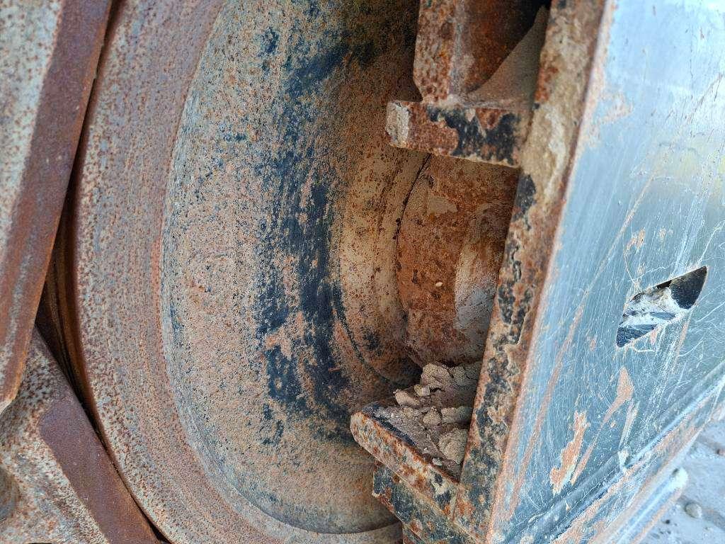 Caterpillar 395 Photo 11