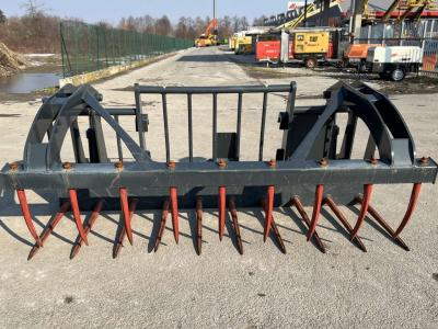 Merlo Log grapple sold by Massucco T. Srl Area Ricambi