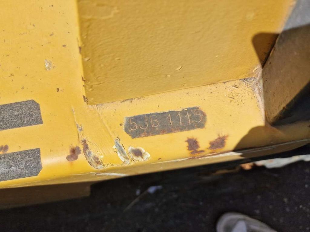 Caterpillar V35D Photo 7