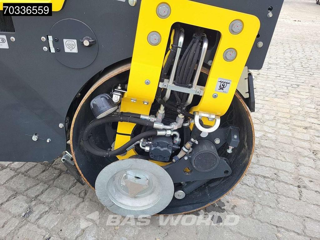 Bomag BW100 ADe-5 ELECTRIC Photo 12
