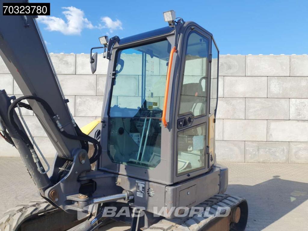 Volvo ECR58 F A/C - 3 Buckets Photo 11