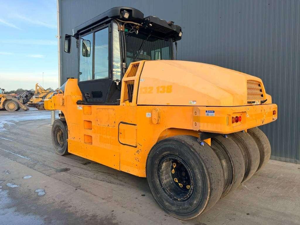 Dynapac CP224W Photo 2