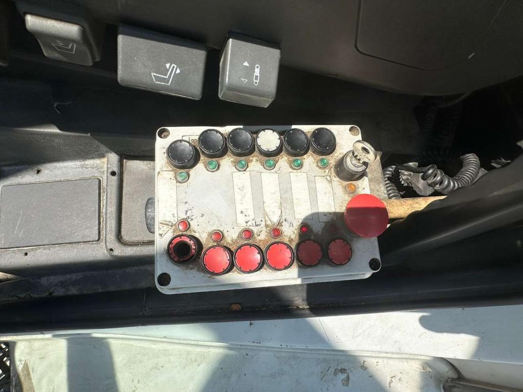 Iveco Eurotech 420 Photo 14