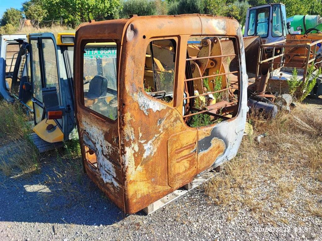 Fiat Kobelco EX235 Photo 24