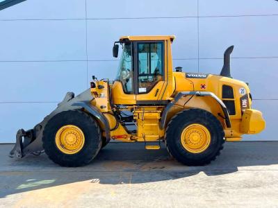 Volvo L70G - Quick Coupler / 3th Function sold by Boss Machinery