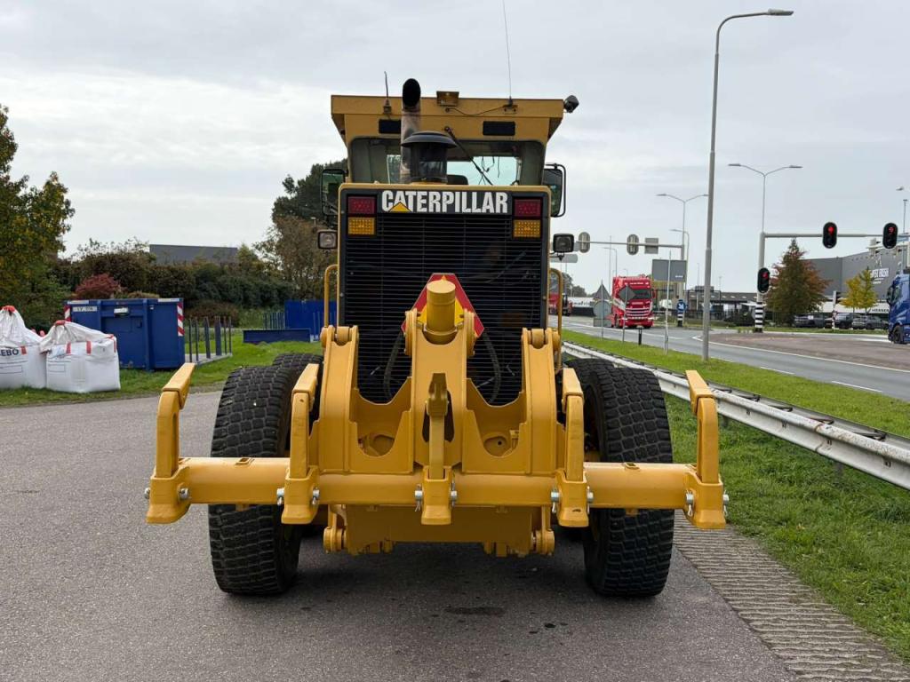 Caterpillar 140H Photo 4