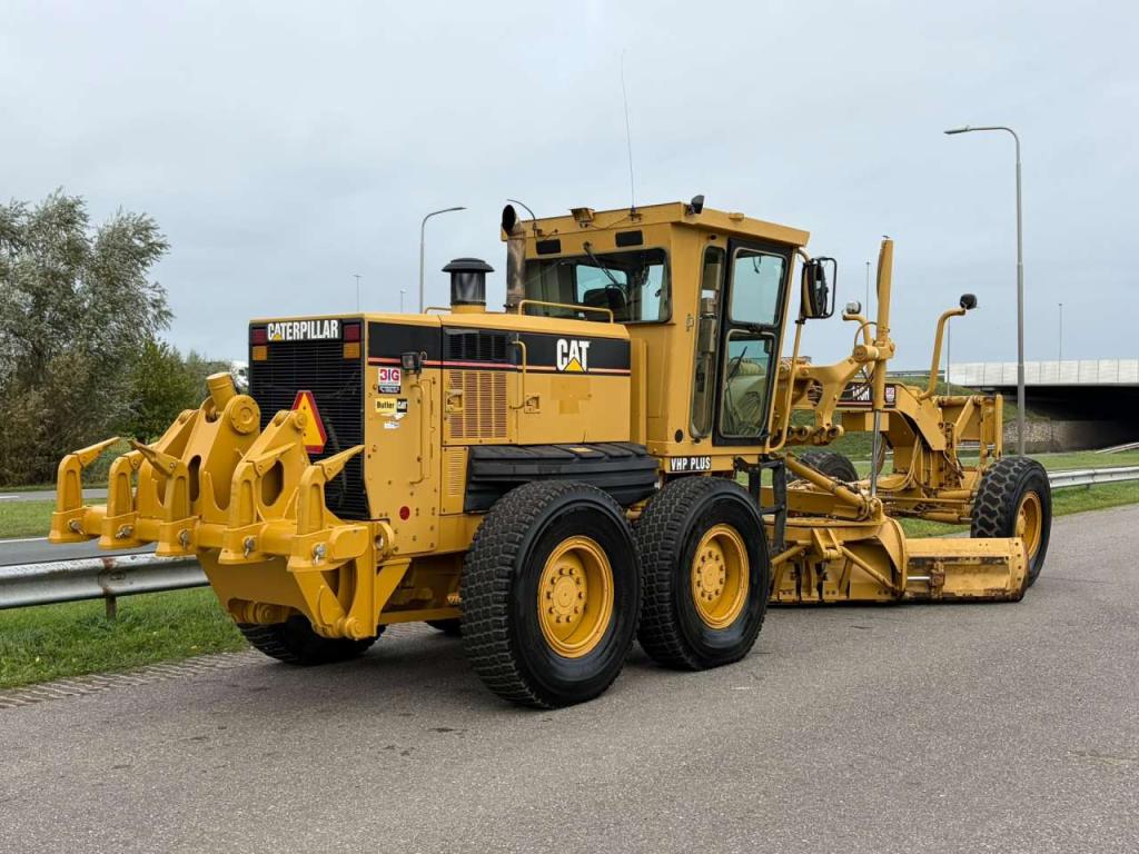 Caterpillar 140H Photo 5