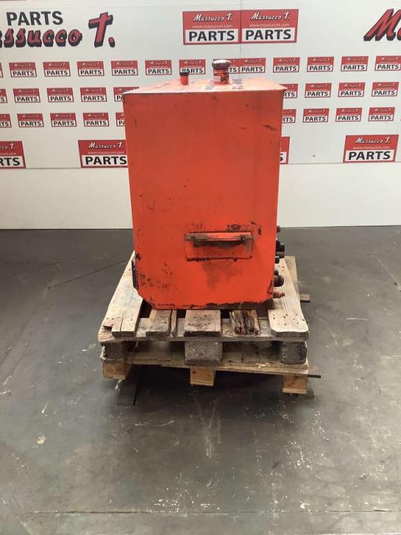 Diesel tank for Kalmar LMV 12-600 Photo 2