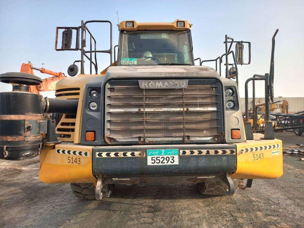 Komatsu HM400-3R (4pcs available for sale in Abu Dhabi) Photo 6