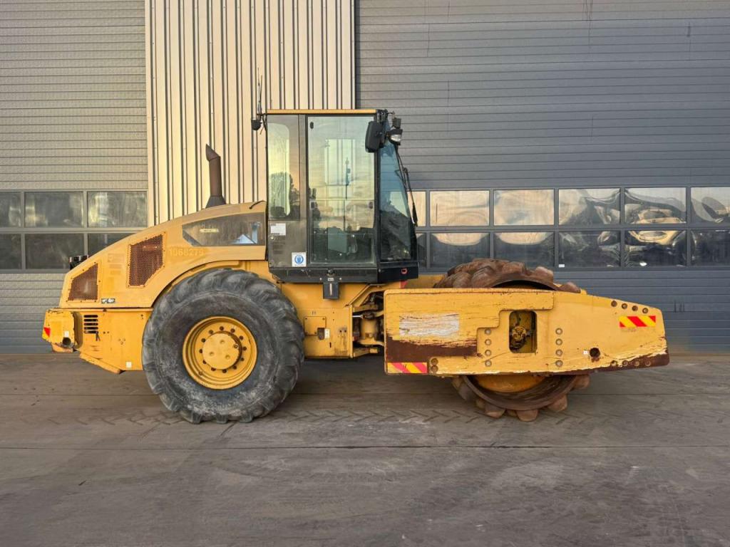 Caterpillar CP76 (19t) Photo 4