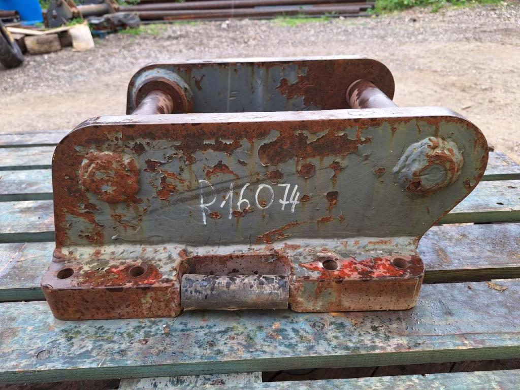attachment plate for 5-12 ton excavators Coupling ramp (quick coupler) Photo 5