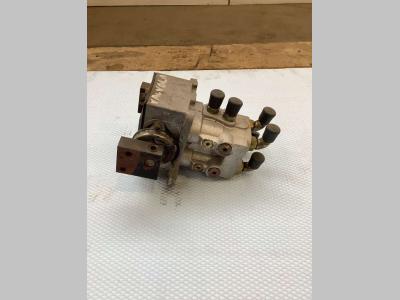 Travel control valve for Hitachi ZX135US sold by Massucco T. Srl Area Ricambi