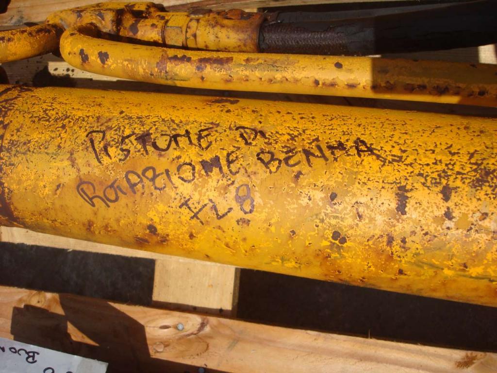 Bucket rotation piston for Fiat FL8 Photo 5