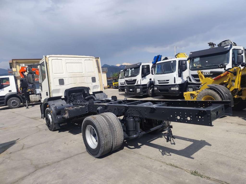 Iveco EUROCARGO 150E22P Photo 13