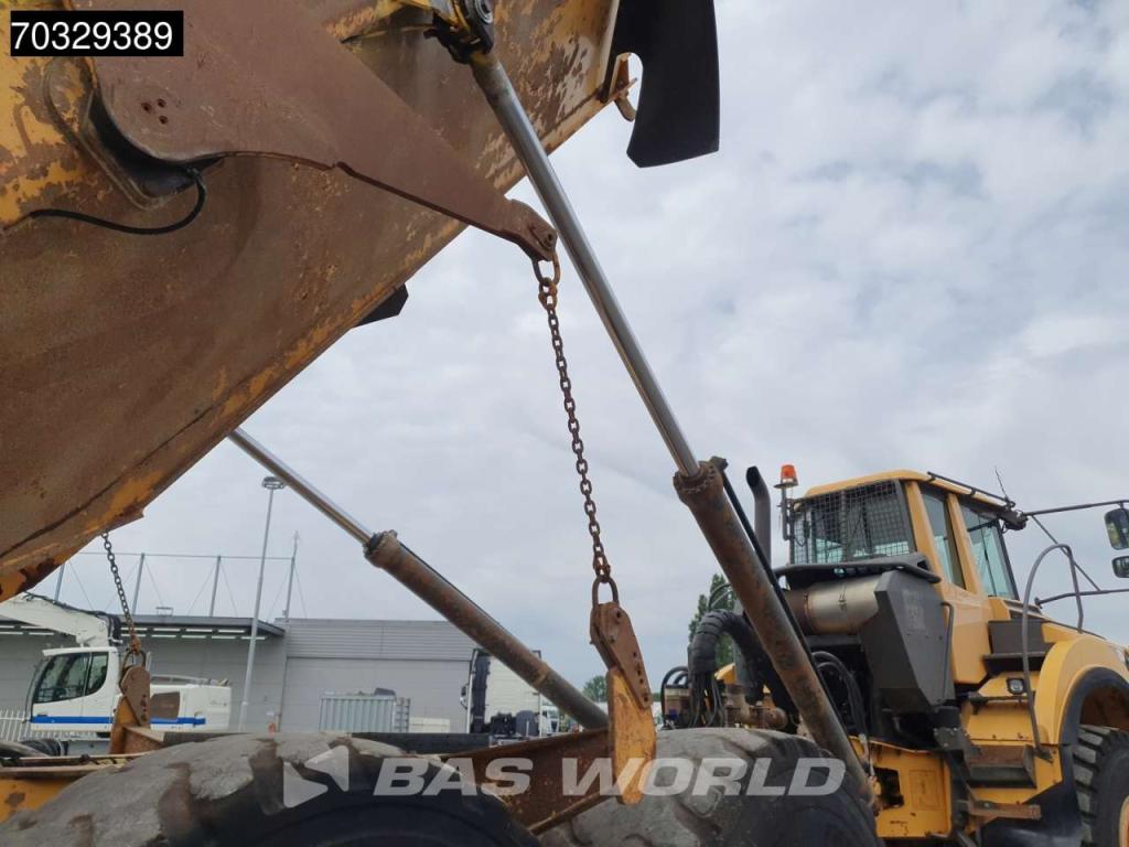 Volvo A35 F Photo 13