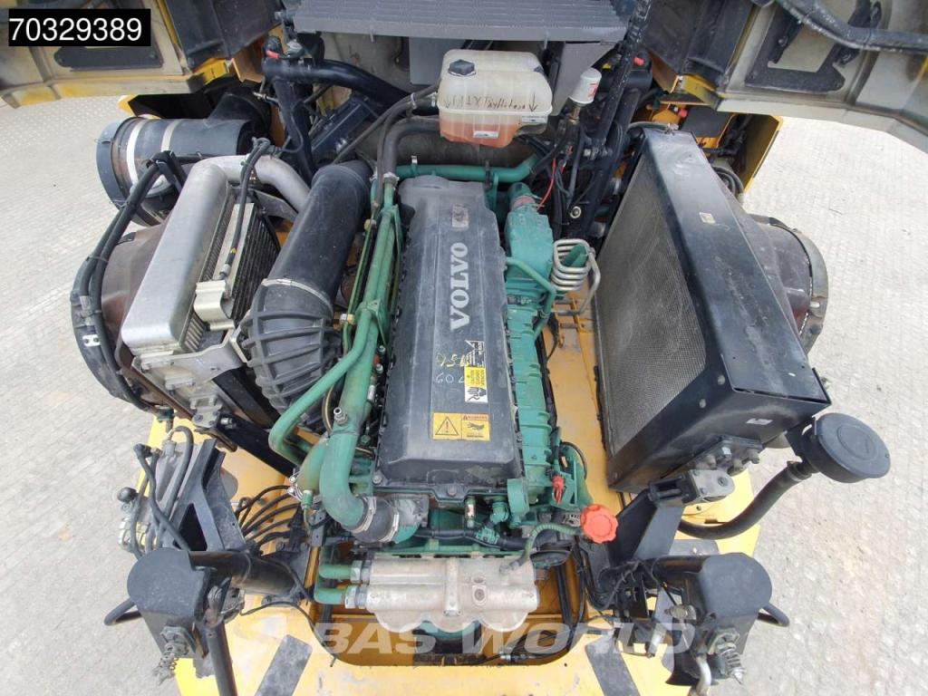 Volvo A35 F Photo 19