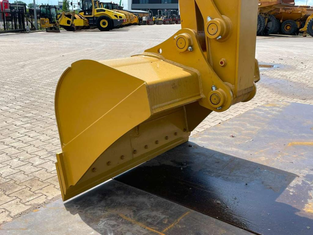 Caterpillar 329E Long Reach Excavator Photo 10