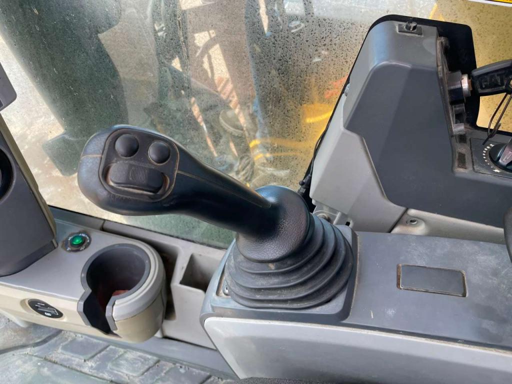 Caterpillar 329E Long Reach Excavator Photo 21