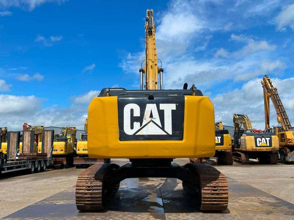Caterpillar 329E Long Reach Excavator Photo 4