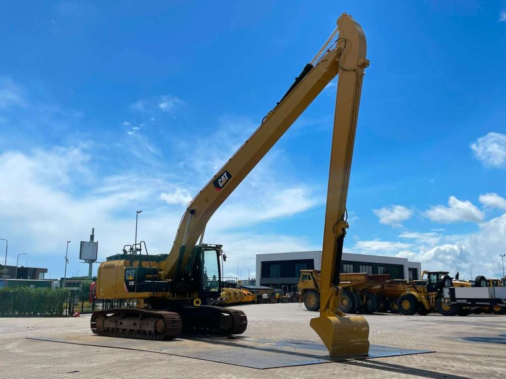 Caterpillar 329E Long Reach Excavator Photo 7