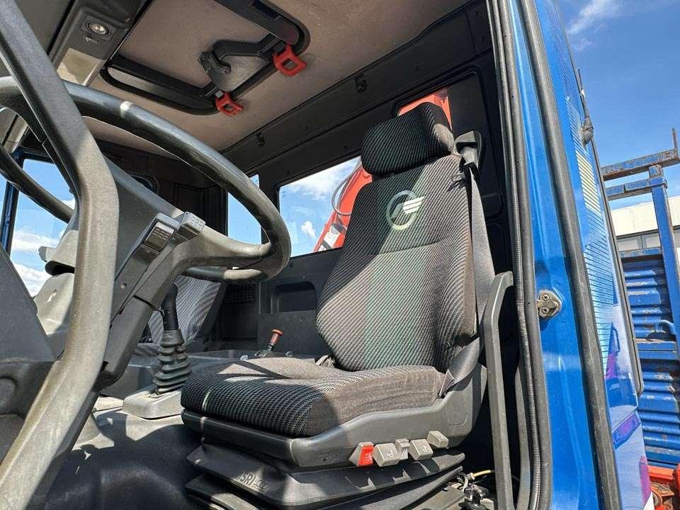 Iveco EUROTRAKKER MP190E30 4X4 Photo 17