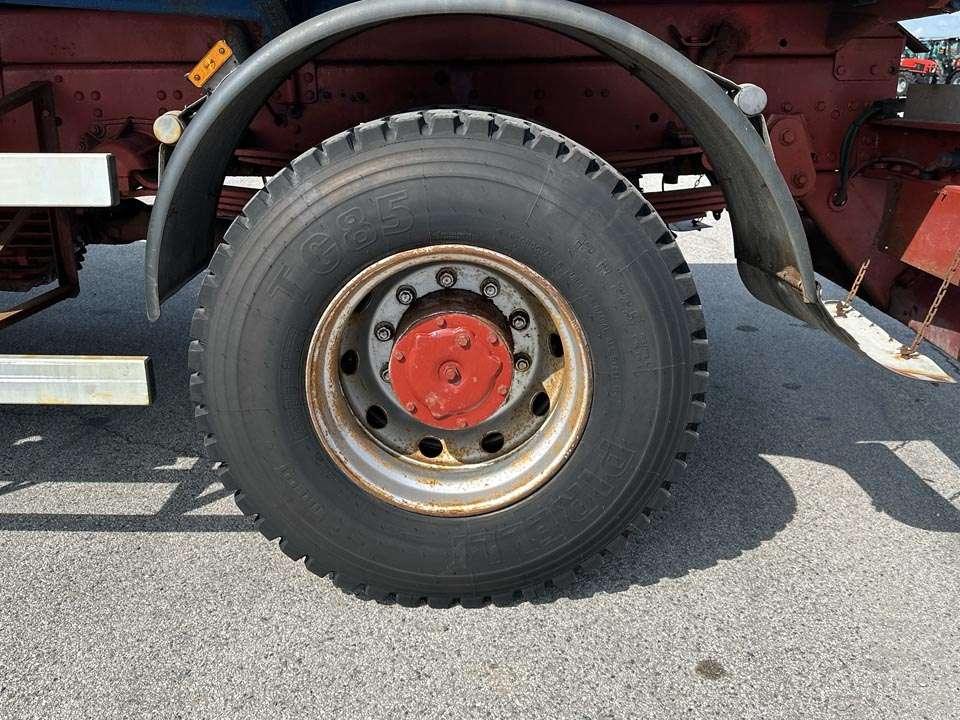 Iveco EUROTRAKKER MP190E30 4X4 Photo 4