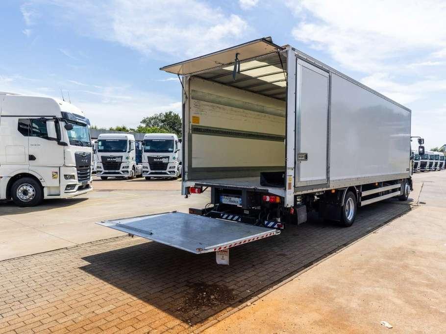 Renault D12.240+HAYON ANTEO 1.7T. Photo 8