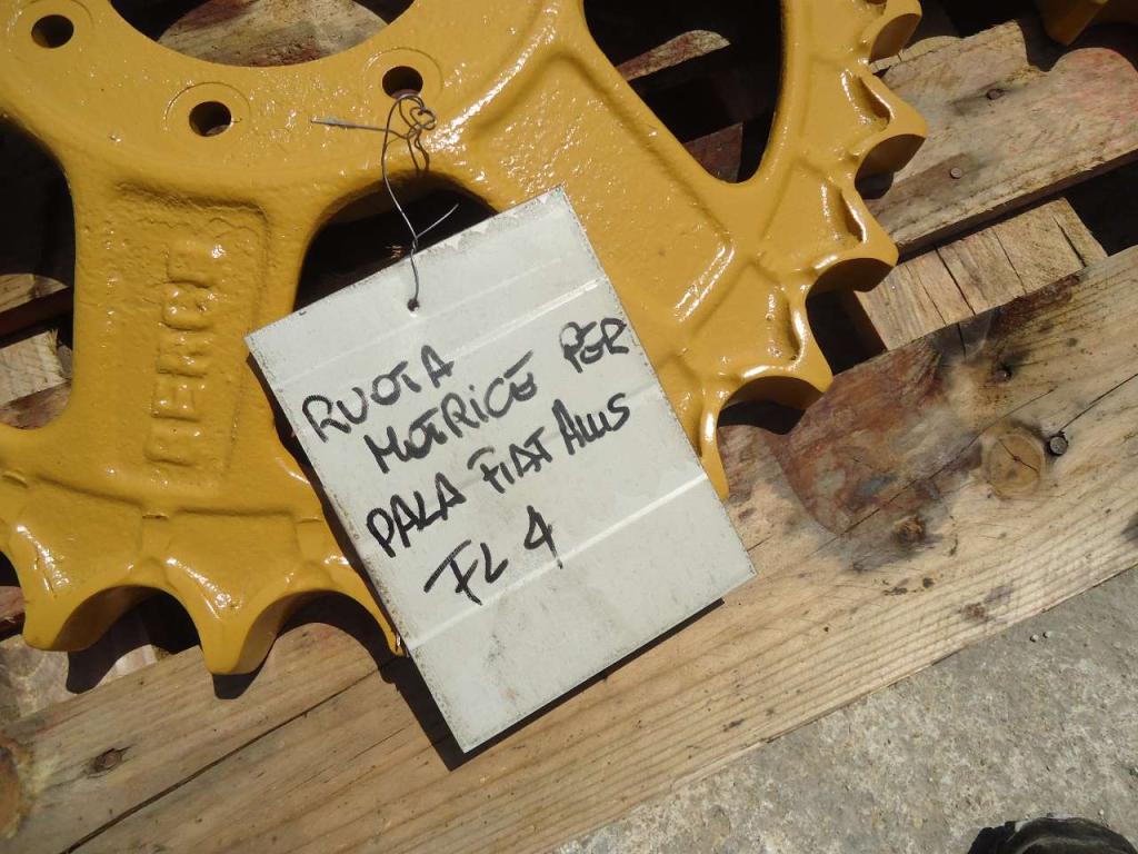 Sprocket for Fiat Allis FL 4 Photo 4