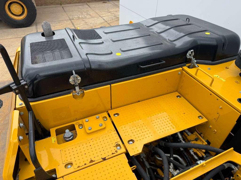 Caterpillar 323FL - NEW BUCKET / Quick Coupler Photo 29