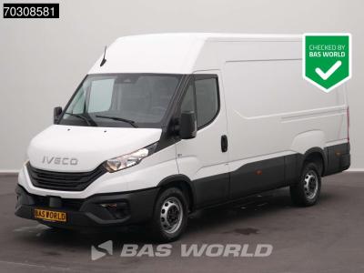 Iveco Daily 35S16 3.0L Automaat L2H2 3,5t Trekhaak 160PK Airco Camera CarPlay Parkeersensoren Euro6 L2 A/ sold by BAS World B.V.