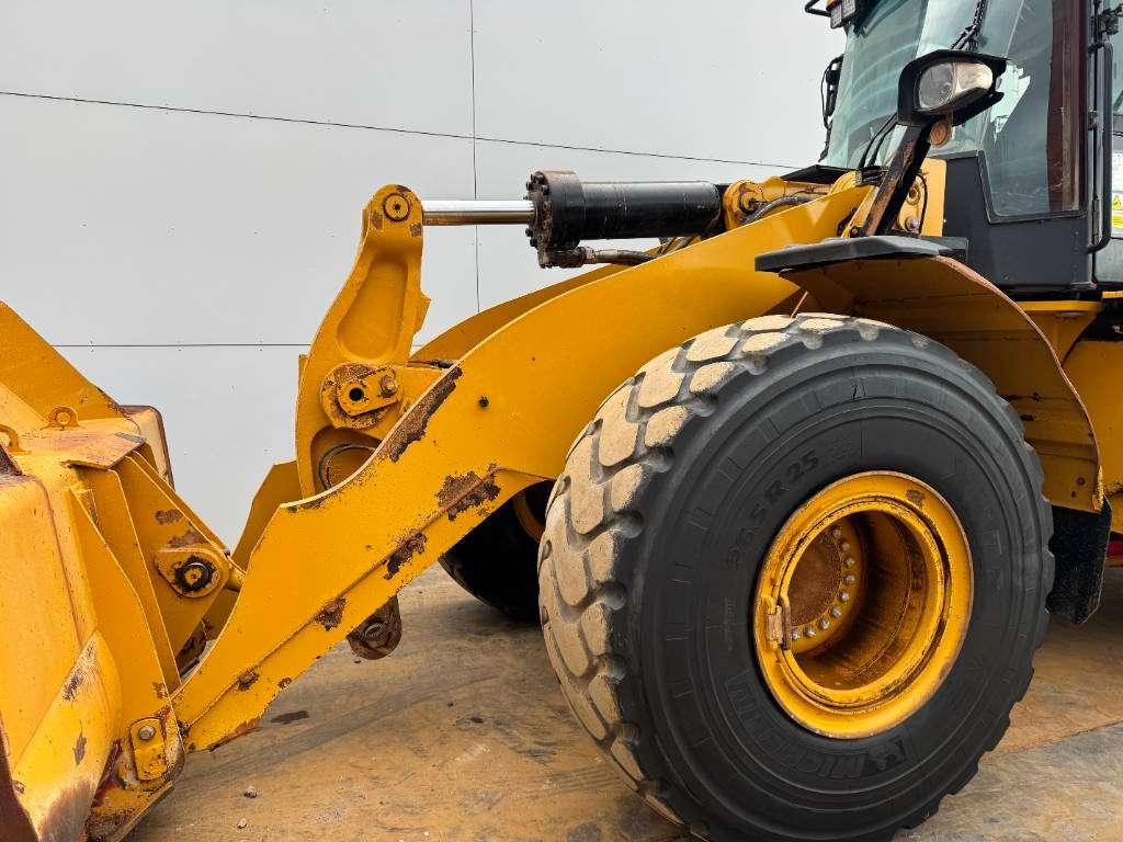Caterpillar 972M - Weight System / Backup Camera Photo 19