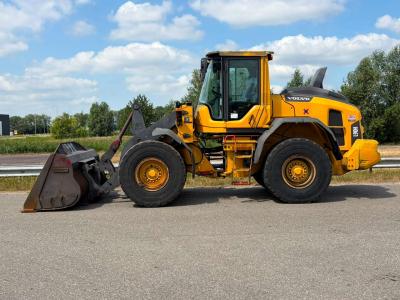 Volvo L90H sold by Big Machinery