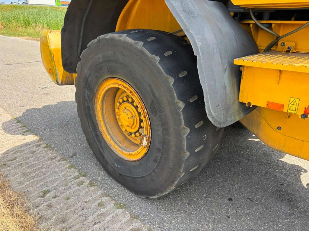 Volvo L90H Photo 15