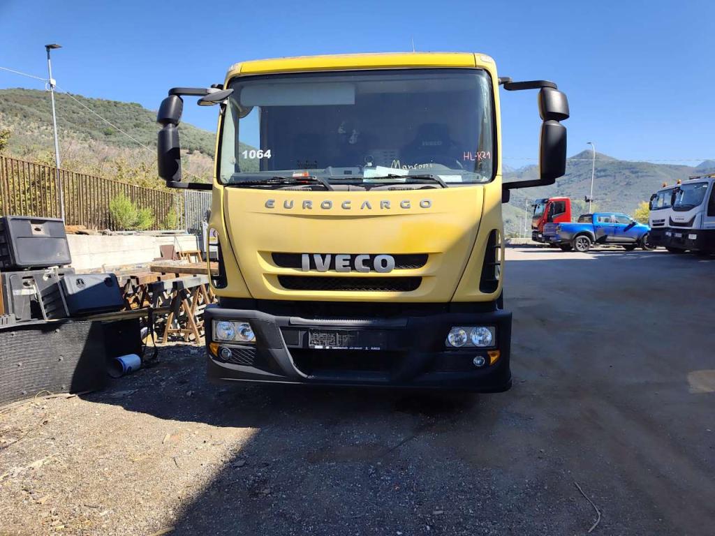Iveco EUROCARGO CUBE 120E28P Photo 12