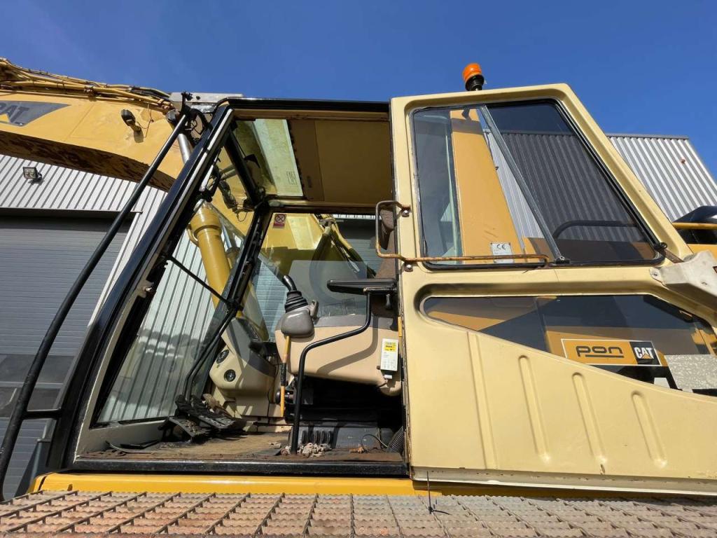 Caterpillar 345BL Photo 22