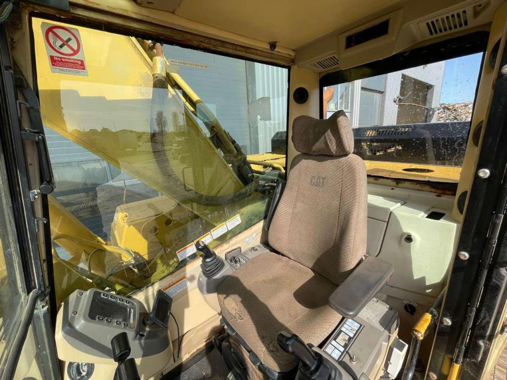 Caterpillar 345BL Photo 23