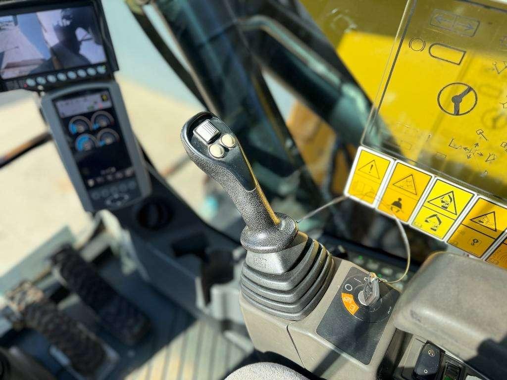 Caterpillar M315F - With OilQuick Photo 17