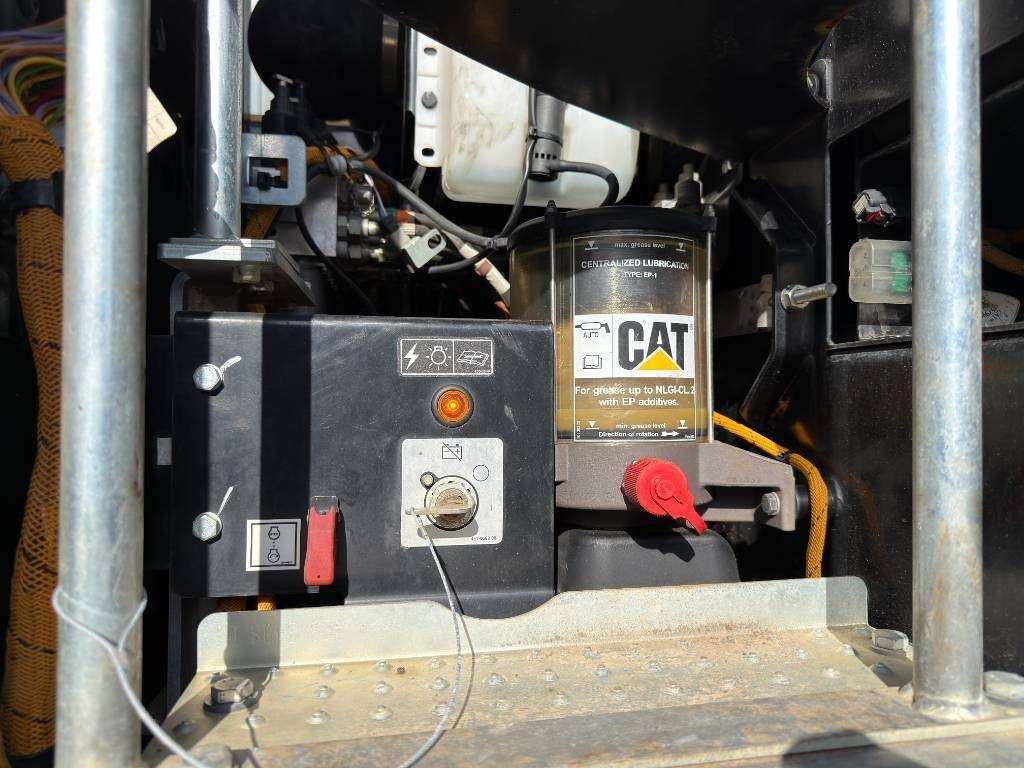Caterpillar M315F - With OilQuick Photo 22