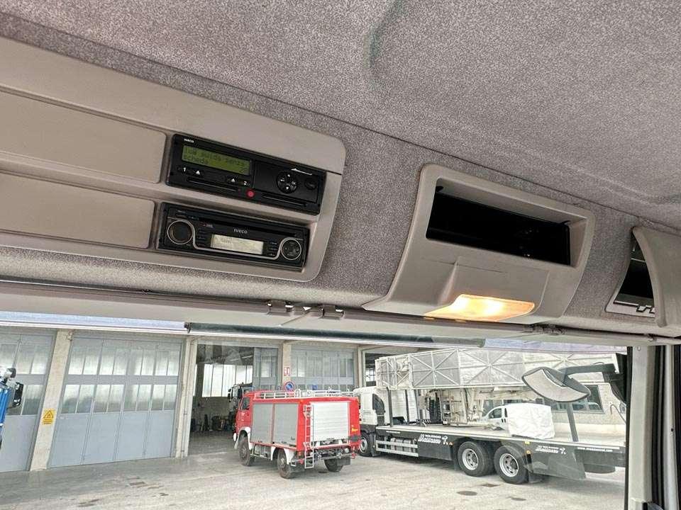 Iveco STRALIS 310 6x2 Photo 15