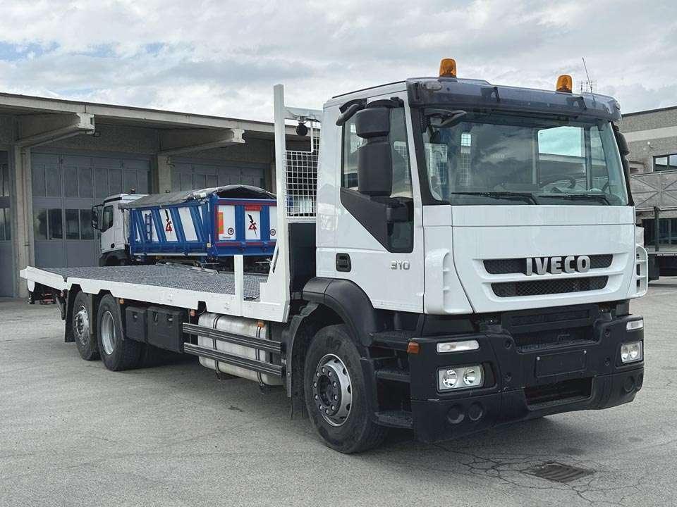 Iveco STRALIS 310 6x2 Photo 17