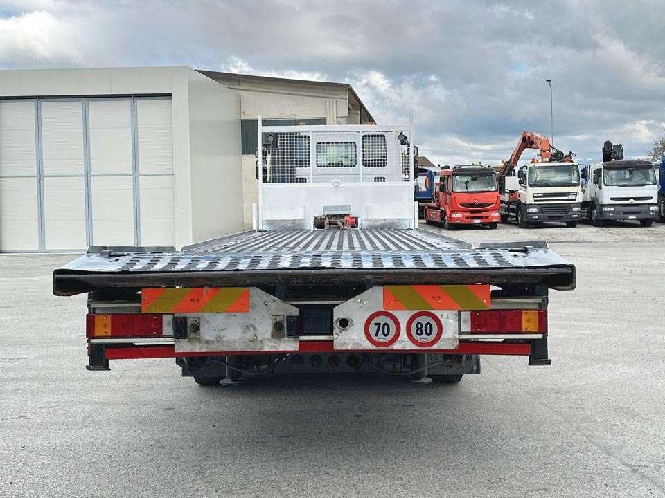 Iveco STRALIS 310 6x2 Photo 21