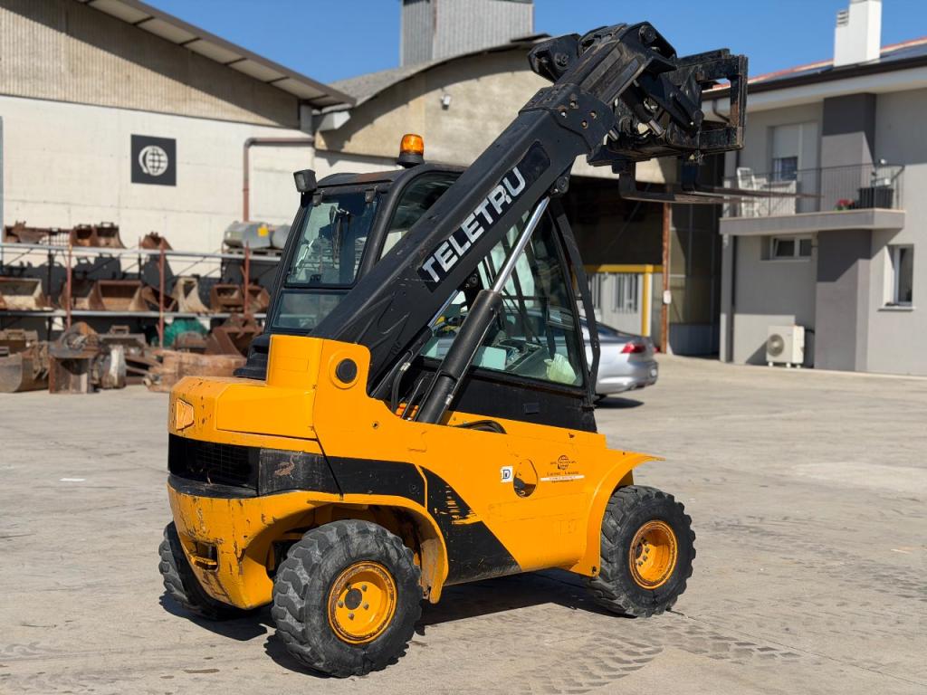 JCB TELETRUK 30D Photo 3