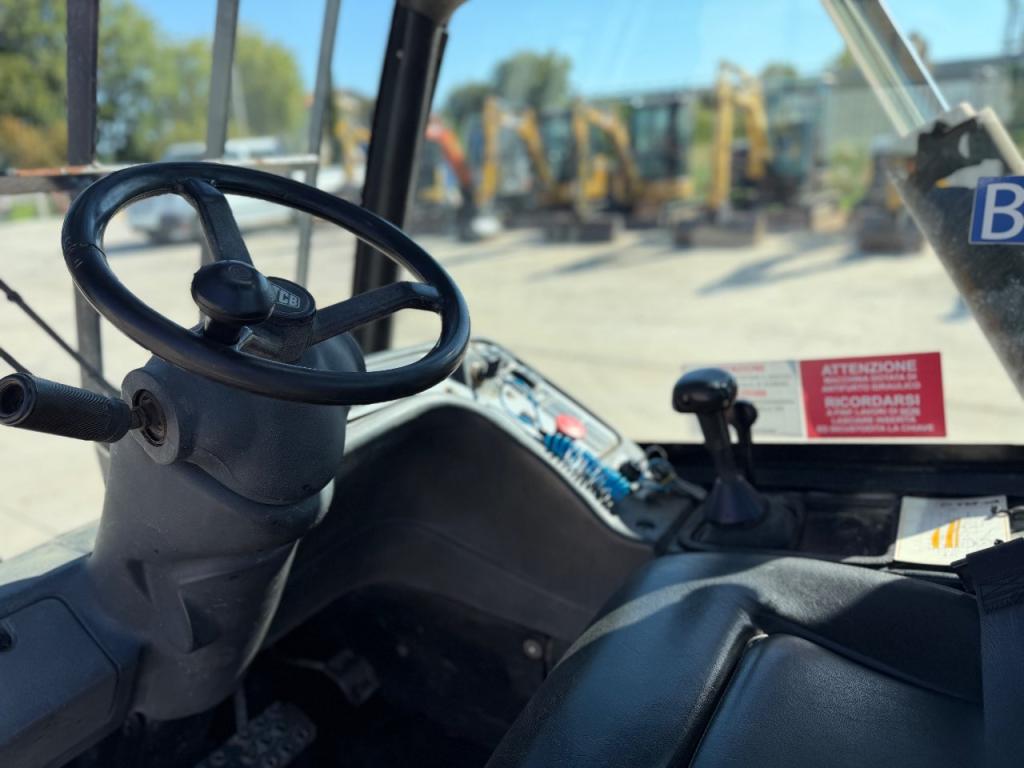 JCB TELETRUK 30D Photo 7